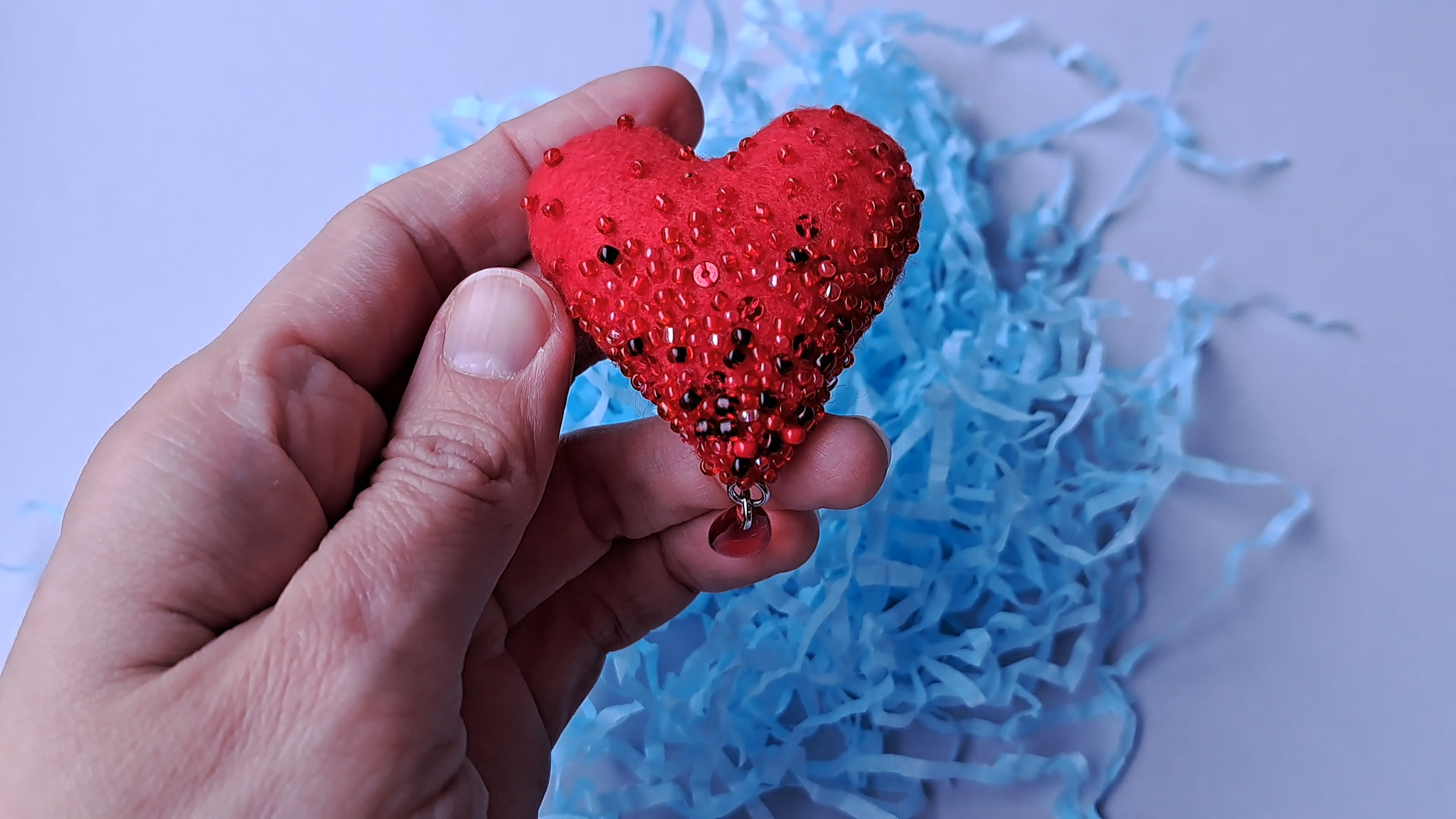 Whimsical beaded heart pendant for Valentine's Day: embroidery, beads & sparkle. 